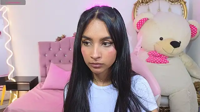 Snapshot of Jazmin_tay chatting on March 10, 7:18 pm Jazmin tay online show from March 10, 7:18 pm