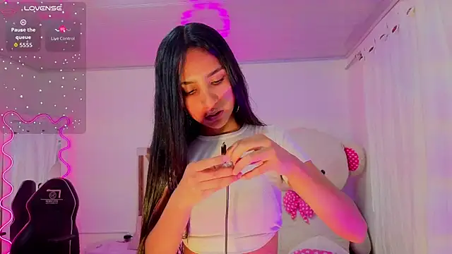 Snapshot of Jazmin_tay chatting on September 19, 11:47 am Jazmin tay online show from September 19, 11:47 am