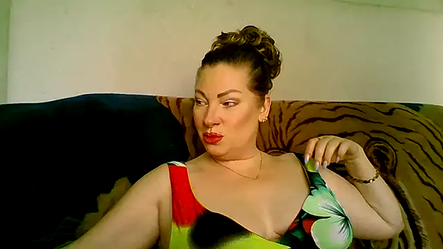 Snapshot of maritanna chatting on July 20, 4:53 am maritanna online show from July 20, 4:53 am