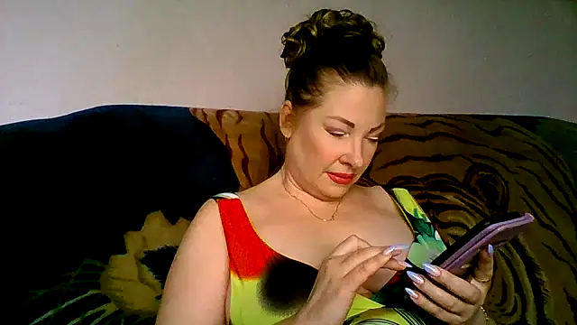 Snapshot of maritanna chatting on July 10, 5:07 am maritanna online show from July 10, 5:07 am