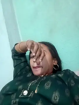 Surajpuja79 online show from February 14, 8:58 am