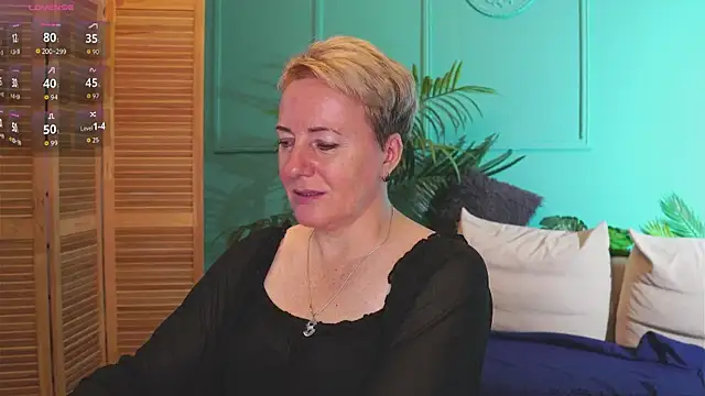 Nika Smit online show from September 14, 5:19 am