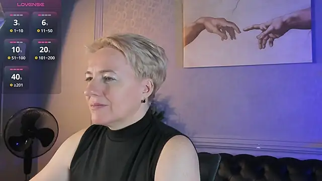 Nika Smit online show from November 28, 9:31 am