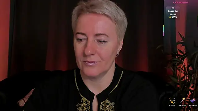 Nika Smit online show from April 10, 5:14 am