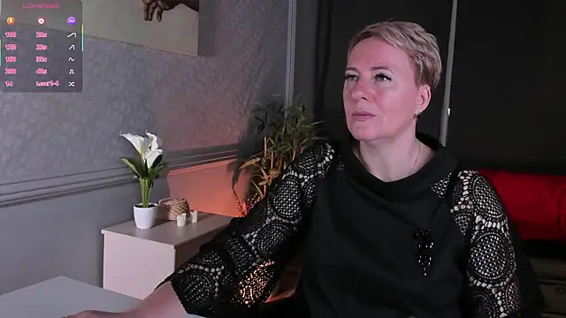 Nika Smit online show from June 20, 5:12 am