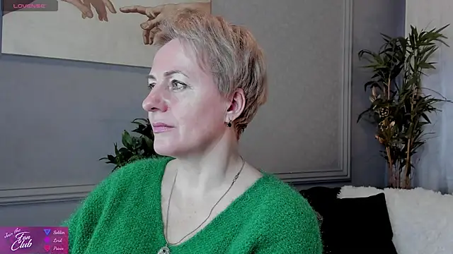 Nika Smit online show from February 7, 10:08 am