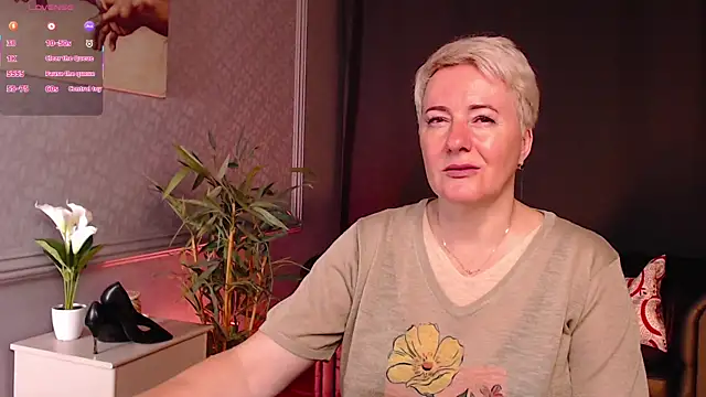 Nika Smit online show from July 12, 5:19 am
