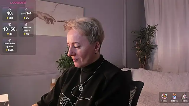 Nika Smit online show from March 22, 5:49 am