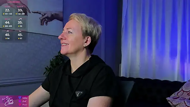 Nika Smit online show from September 18, 5:21 am