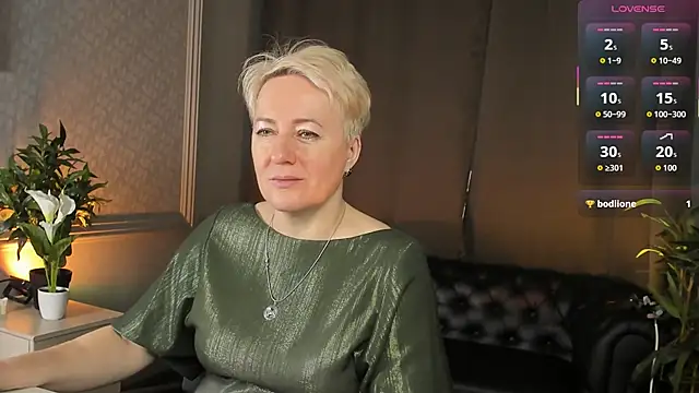 Nika Smit online show from February 15, 5:52 am