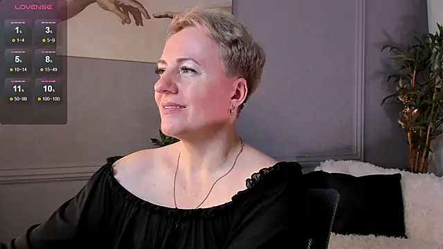 Nika Smit online show from March 5, 8:32 am