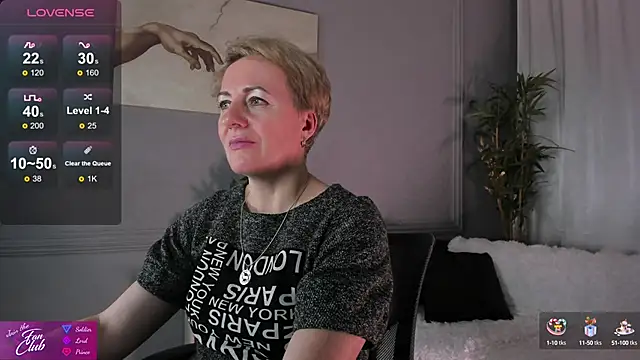 Nika Smit online show from January 25, 11:13 am