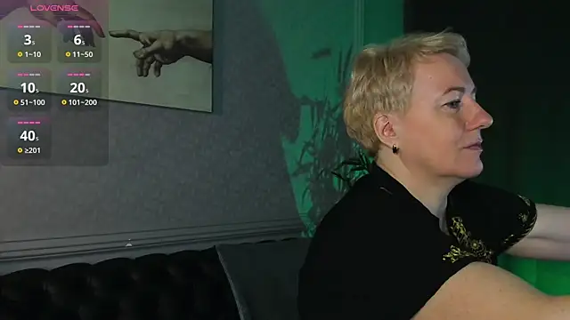 Nika Smit online show from November 30, 4:57 am