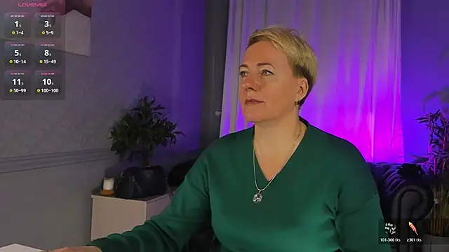 Nika Smit online show from October 18, 5:31 am