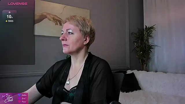 Nika Smit online show from February 2, 4:59 am