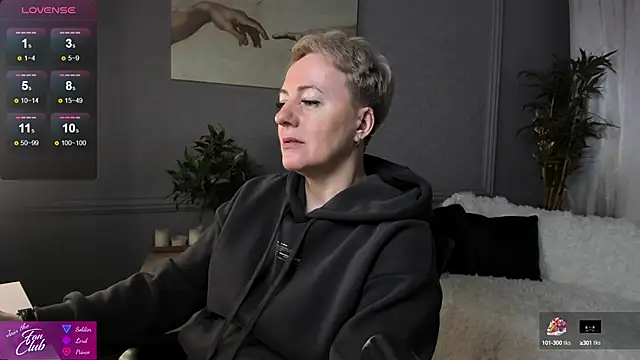 Nika Smit online show from March 3, 5:05 am