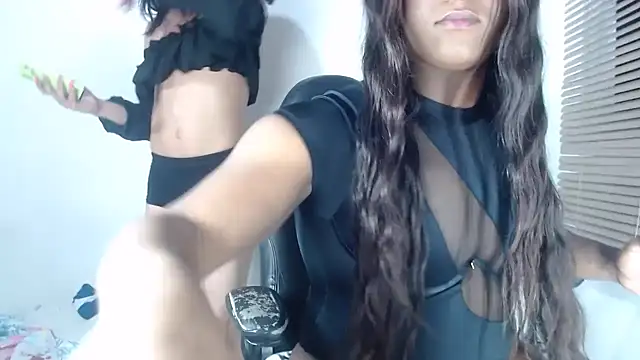 bigcrisblack online show from October 11, 9:21 am