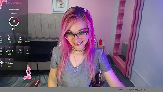 abril ch  online show from October 25, 10:47 am