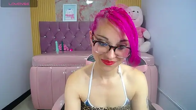 Snapshot of abril_ch_ chatting on September 14, 11:43 am abril ch online show from September 14, 11:43 am