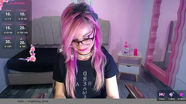 abril ch  online show from November 1, 10:53 am