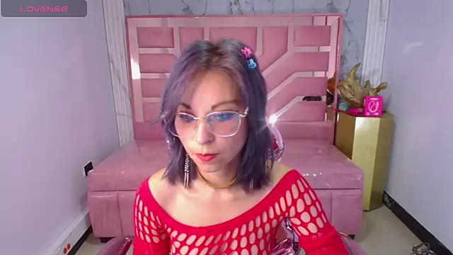 abril ch  online show from March 21, 12:20 pm