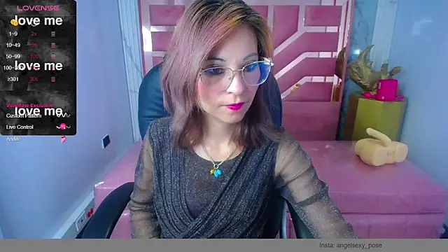 abril ch  online show from May 27, 12:23 pm