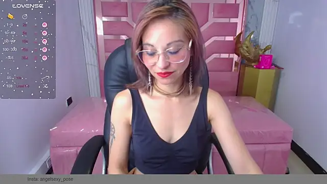 abril ch  online show from May 14, 12:35 pm