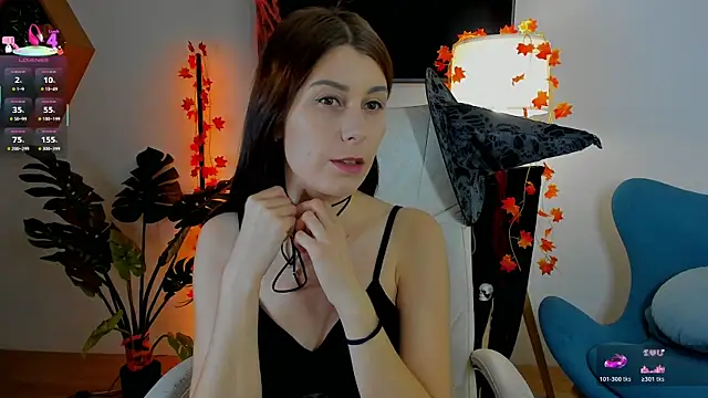 Hailey Green online show from October 26, 10:10 pm