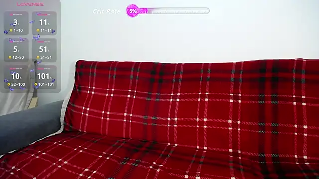 Blond Woman online show from March 10, 8:24 pm