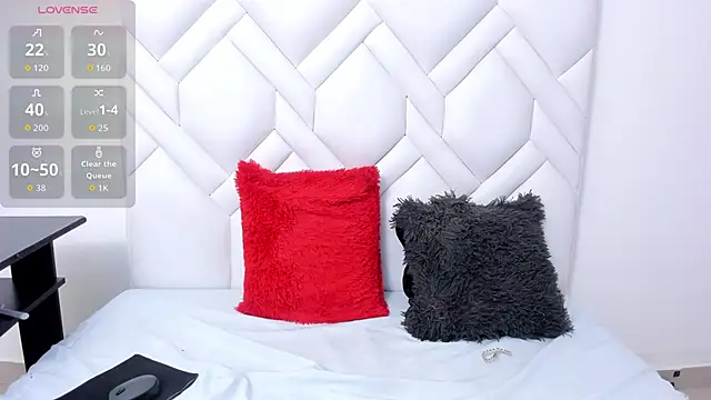 Snapshot of Analia18_ chatting on November 4, 1:26 pm Analia18 online show from November 4, 1:26 pm