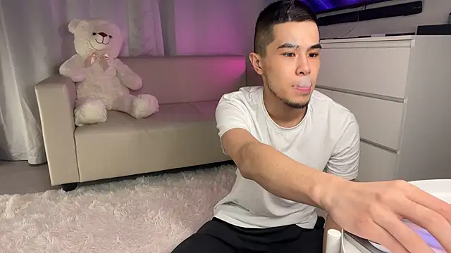 Snapshot of Dylan_mercy chatting on March 16, 3:28 pm Dylan mercy online show from March 16, 3:28 pm