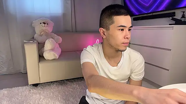 Snapshot of Dylan_mercy chatting on March 2, 9:21 am Dylan mercy online show from March 2, 9:21 am