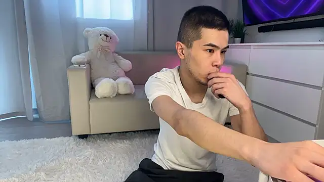 Snapshot of Dylan_mercy chatting on March 3, 9:24 am Dylan mercy online show from March 3, 9:24 am