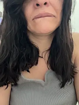 Snapshot of NATHALIA-28_ chatting on June 20, 1:27 pm NATHALIA-28 online show from June 20, 1:27 pm