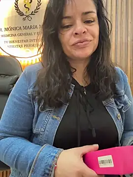 Snapshot of NATHALIA-28_ chatting on July 19, 1:08 pm NATHALIA-28 online show from July 19, 1:08 pm