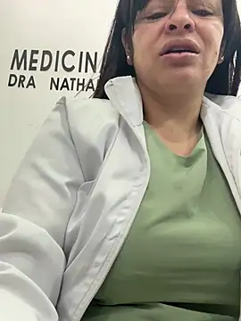 Snapshot of NATHALIA-28_ chatting on May 5, 1:25 pm NATHALIA-28 online show from May 5, 1:25 pm