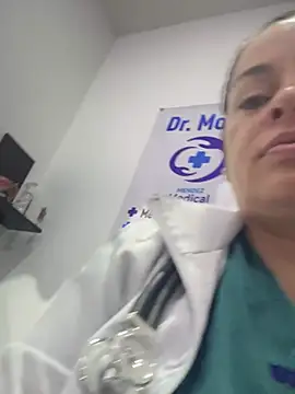 Snapshot of NATHALIA-28_ chatting on March 26, 12:03 pm NATHALIA-28 online show from March 26, 12:03 pm