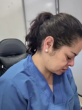 NATHALIA-28  online show from March 2, 11:39 am