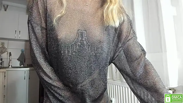 Anahi1993 online show from December 23, 4:34 am