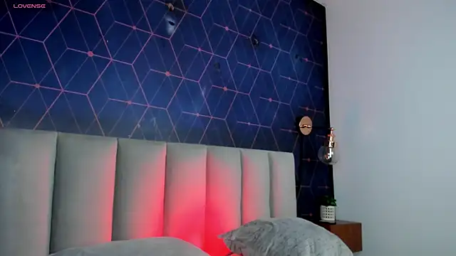 Blue berry1 online show from February 4, 3:57 pm