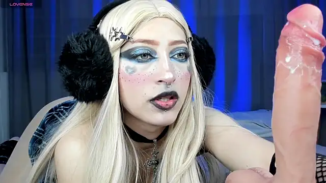 Blue berry1 online show from February 20, 7:23 am