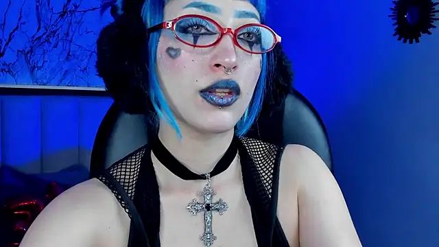 Blue berry1 online show from February 17, 11:11 pm