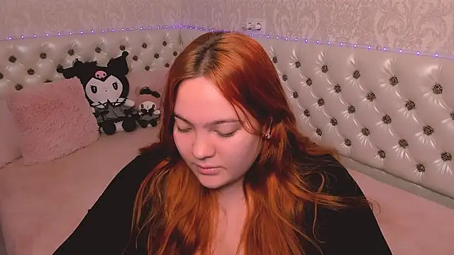 Jessica Rabbit online show from December 9, 2:17 pm