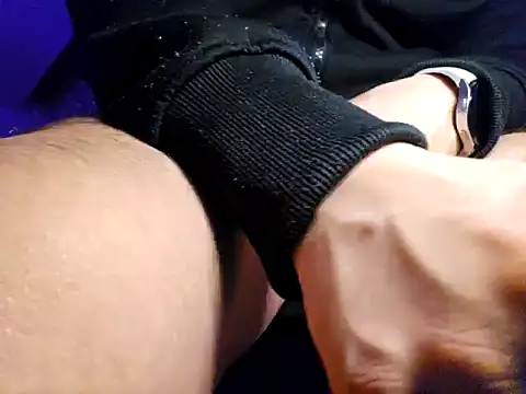 lapa525 online show from January 1, 11:29 pm