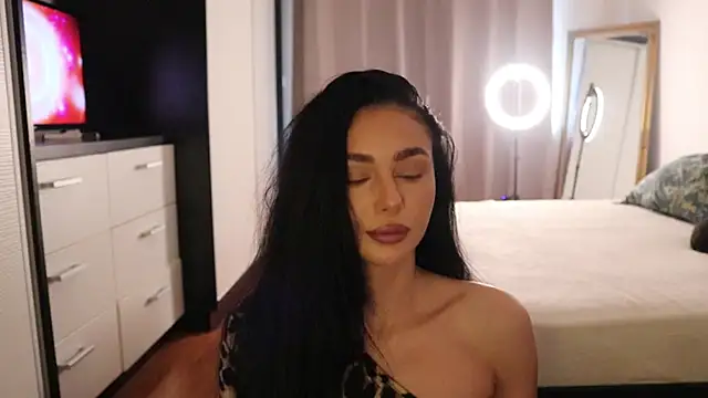 IvyKaelani online show from March 25, 12:37 pm