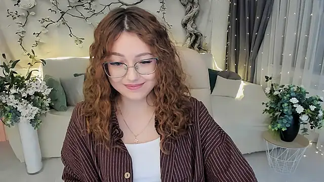 SereneFlame online show from November 27, 4:07 pm