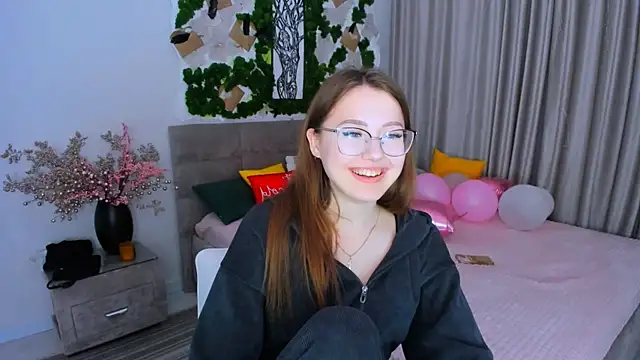 SereneFlame online show from March 3, 10:42 pm