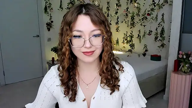 SereneFlame online show from April 3, 4:02 pm