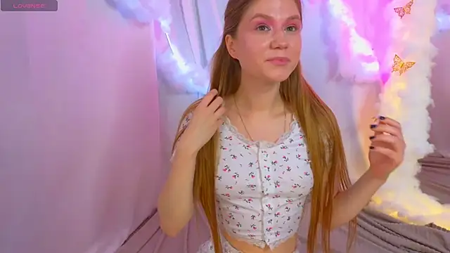 AlisiaSpinnet  online show from September 9, 10:14 am