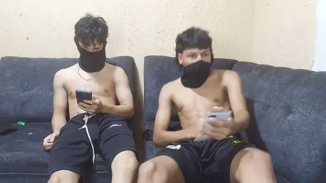 Danielraz online show from June 8, 1:28 am
